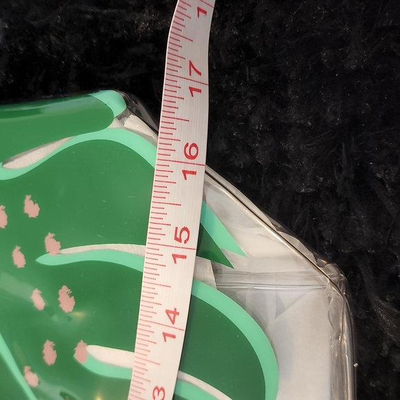 BENEFIT LARGE "BEACH PLEASE" TOTE - Picture 4 of 5